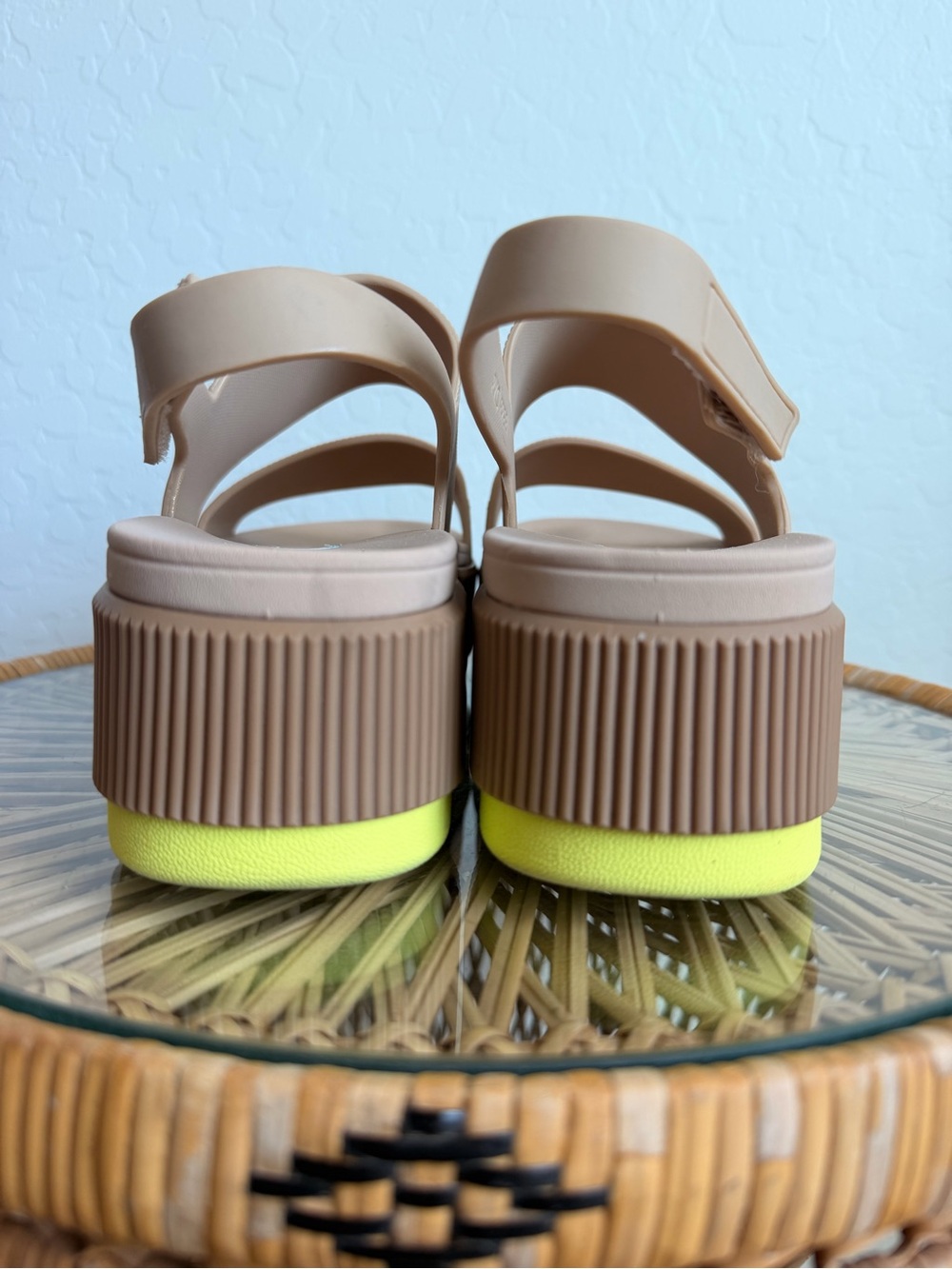 REEF Water Vista Higher Platform Sandals - Picture 4 of 9